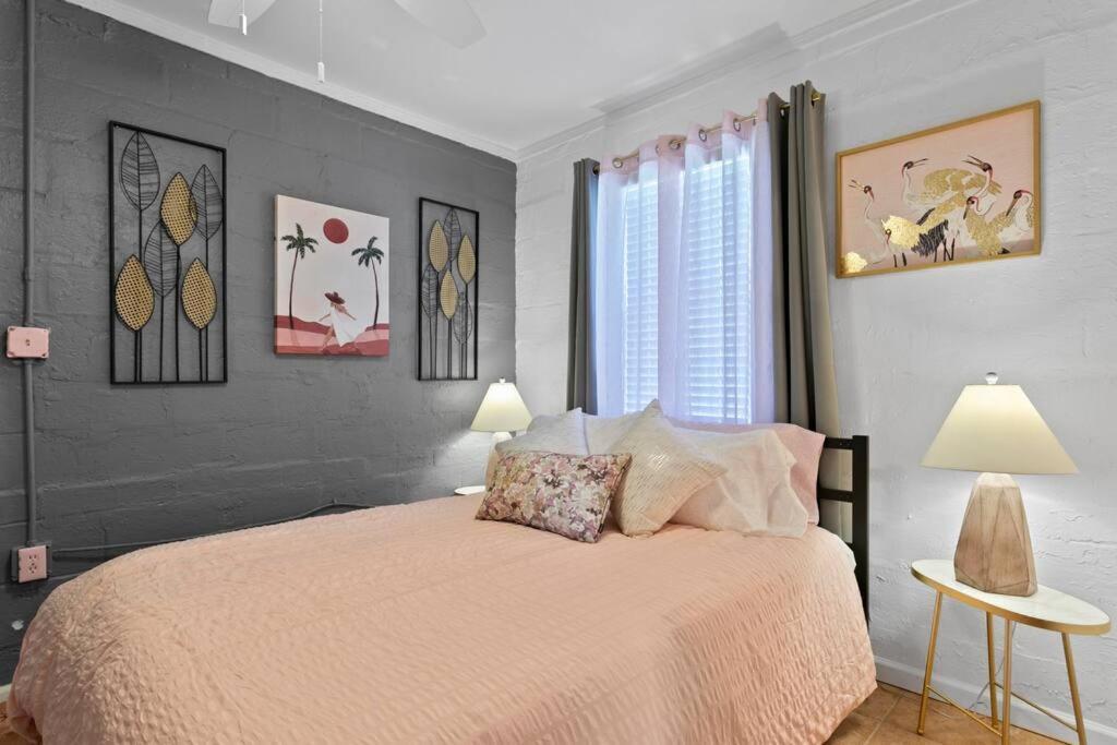 Appartement The Pink Oasis Waterfront 1 Bed Apt à Tampa Extérieur photo